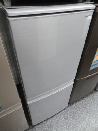 【冷蔵庫買取 出張買取 鶴ヶ島市】SHARP 冷蔵庫 137L SJ-D14D-S 2018年製 買取ました！坂戸市 川越市 毛呂山町で中古